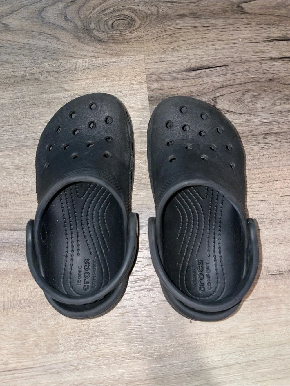 CROCS Kids Black Classic Clog with Heel Strap SIZE c10